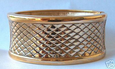 Fashion Bangle -YBG080111
