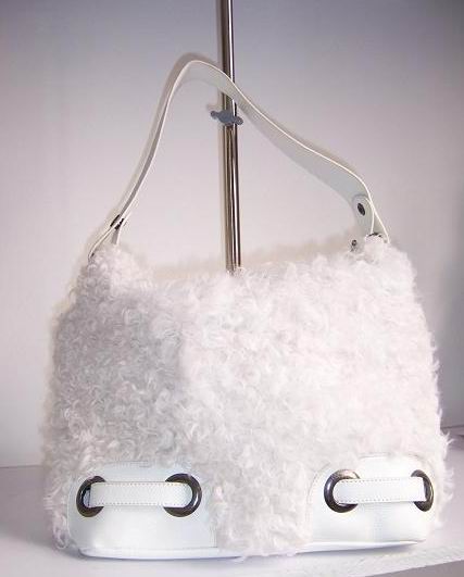 Rabbit-Fur-Handbag-02