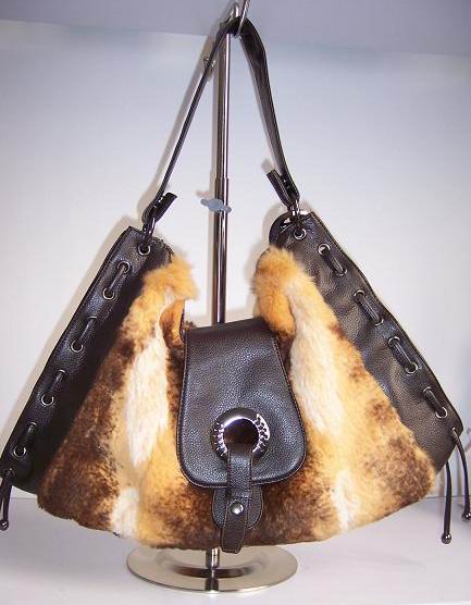 Rabbit-Fur-Handbag-06