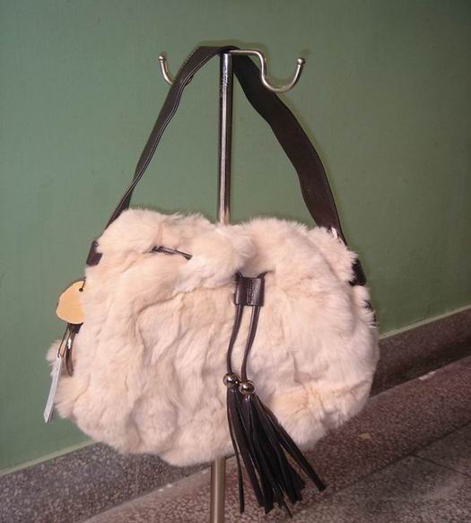 Rabbit-Fur-Handbag-010